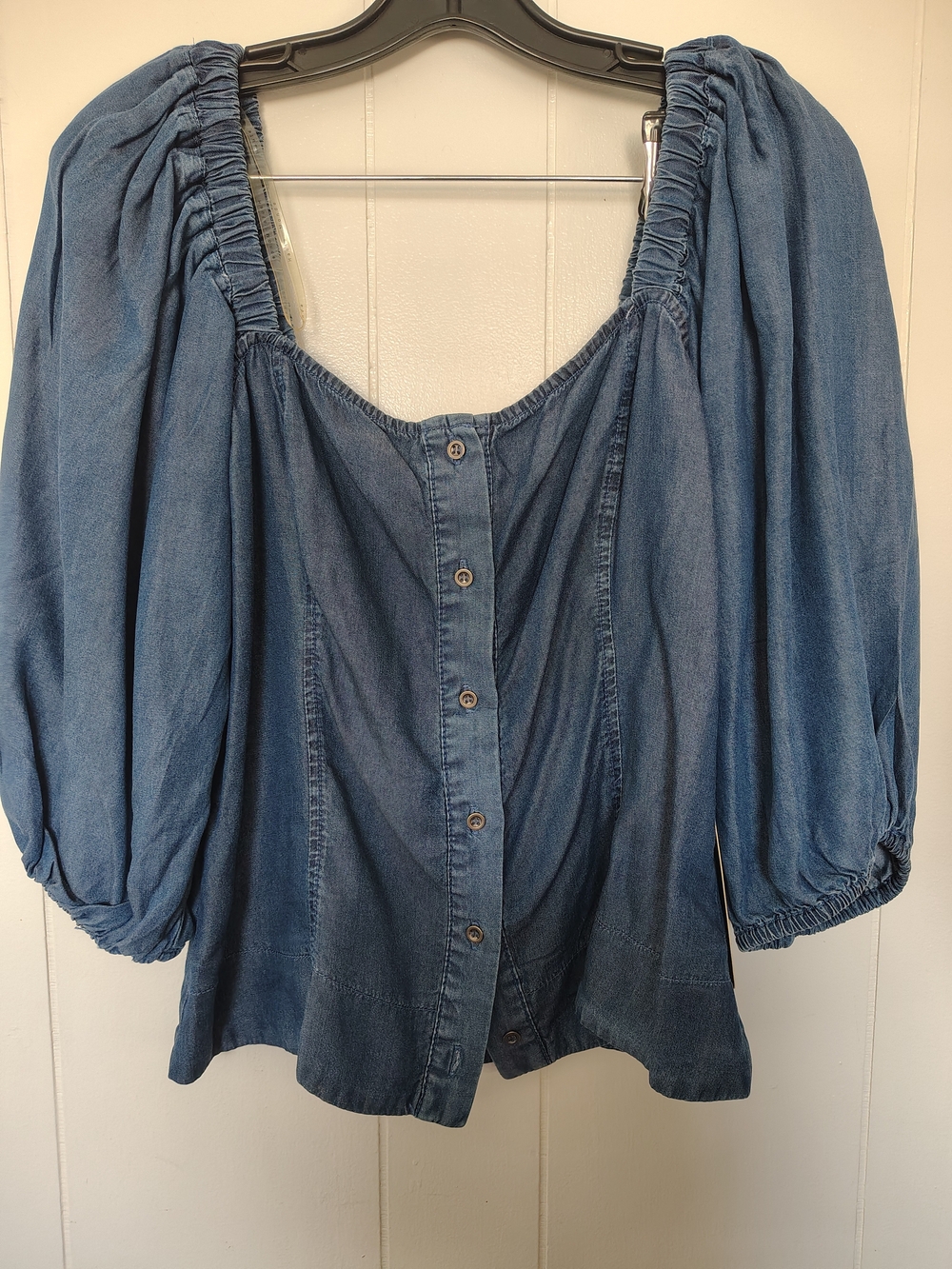 NWT Haute Monde Tencel Denim Puff Sleeve Button Up Top Large Cottagecore